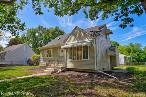 1602 Blackberry Lane
