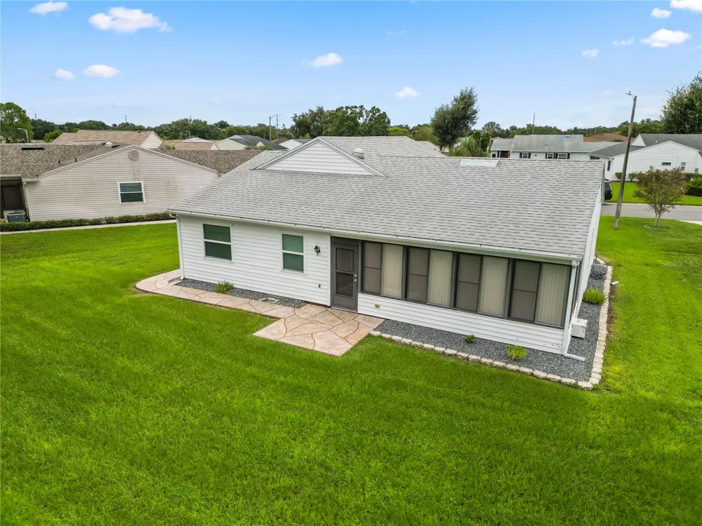 1120 PARAKEET TRAIL Lakeland, FL 33809