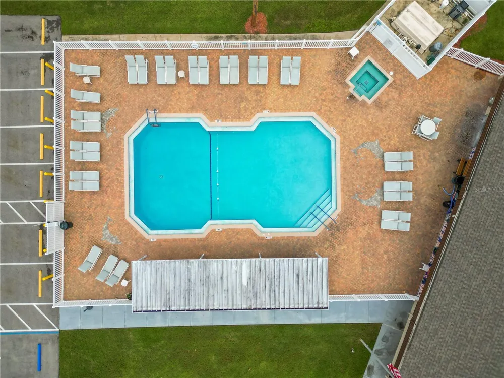 1120 PARAKEET TRAIL Lakeland, FL 33809