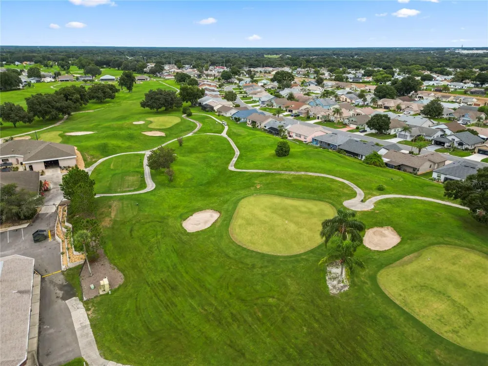 1120 PARAKEET TRAIL Lakeland, FL 33809