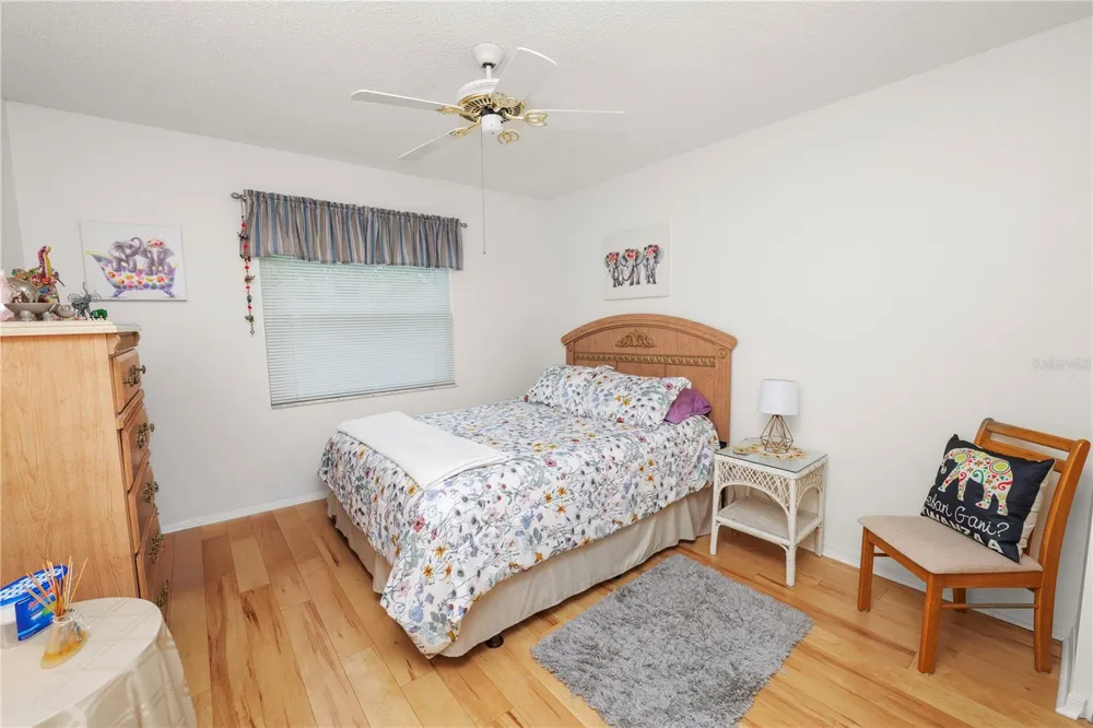 1120 PARAKEET TRAIL Lakeland, FL 33809
