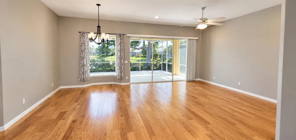 5231 HIGHBURY CIRCLE Sarasota, FL 34238