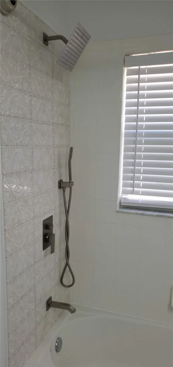 5231 HIGHBURY CIRCLE Sarasota, FL 34238