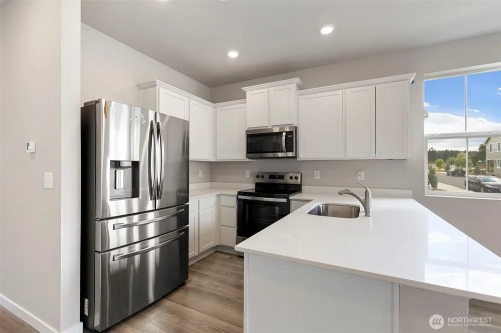 1221 E 53rd Street Tacoma, WA 98404