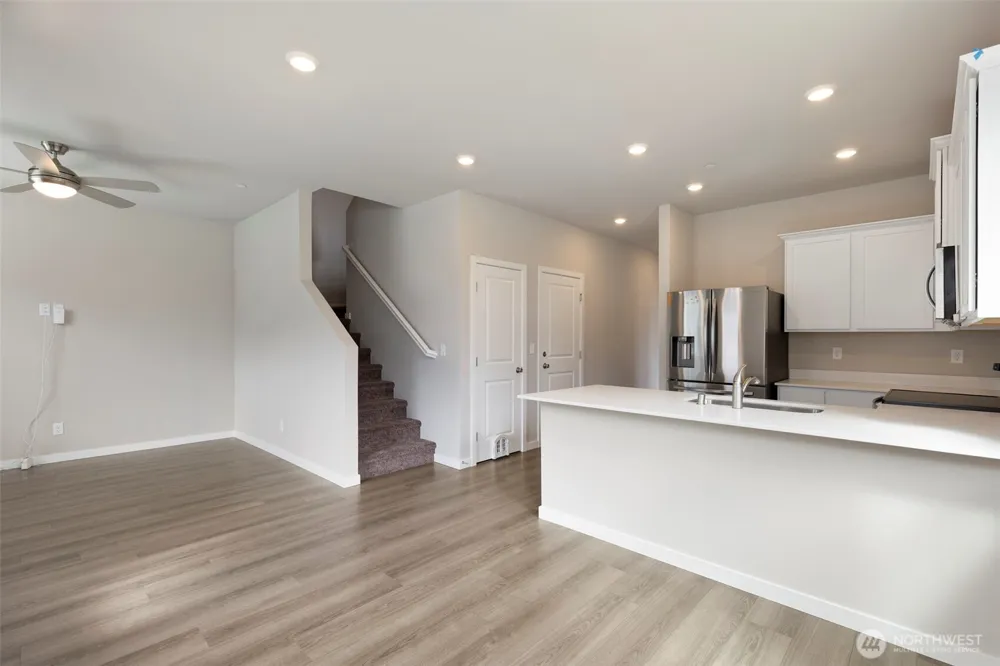 1221 E 53rd Street Tacoma, WA 98404