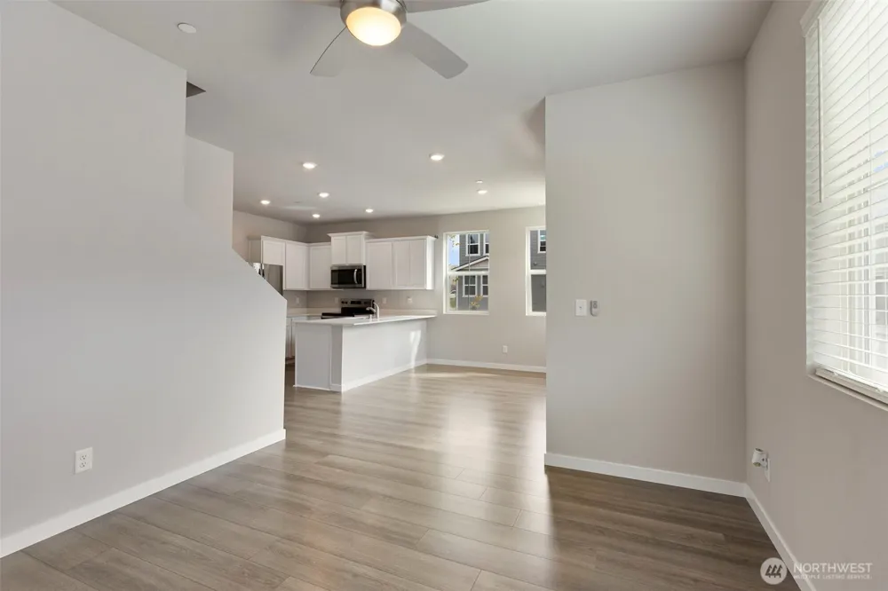 1221 E 53rd Street Tacoma, WA 98404