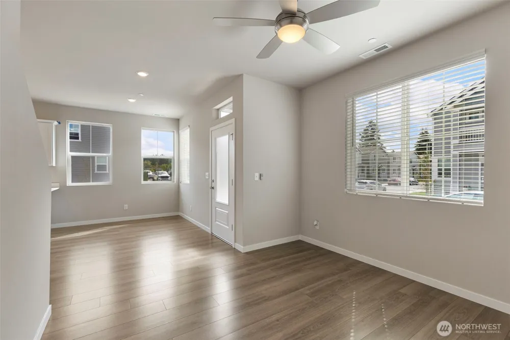 1221 E 53rd Street Tacoma, WA 98404