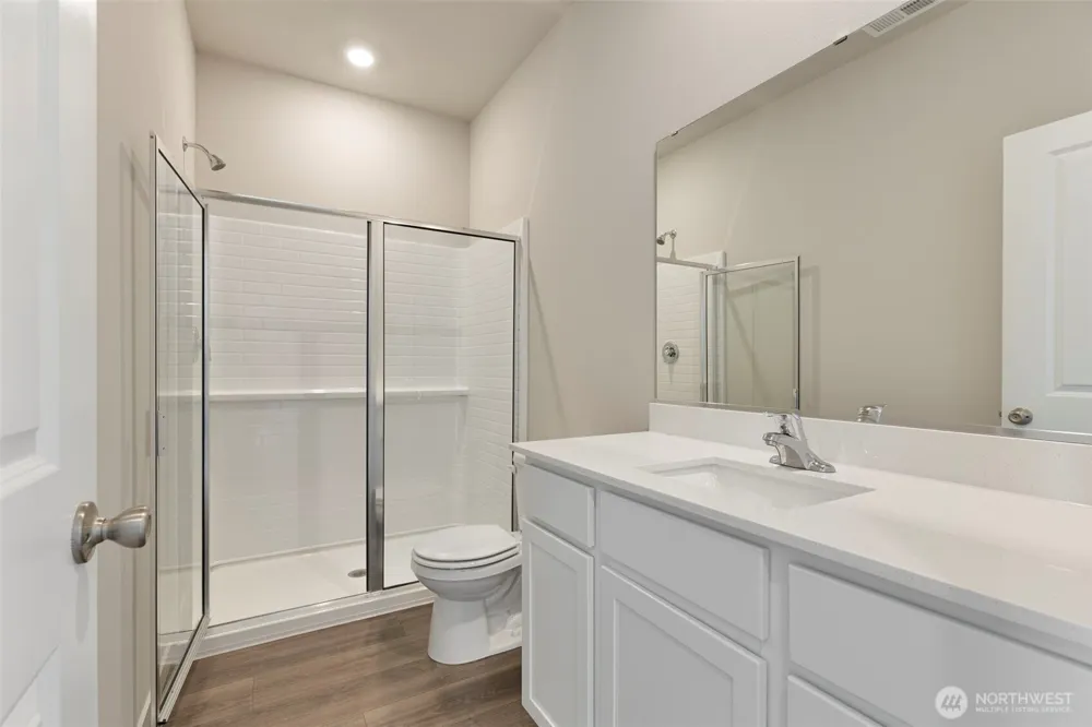 1221 E 53rd Street Tacoma, WA 98404