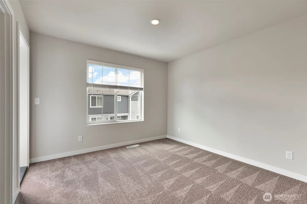 1221 E 53rd Street Tacoma, WA 98404