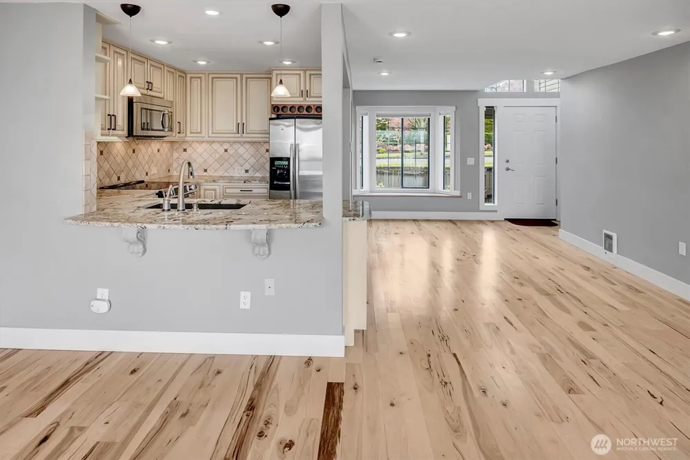 6527 106th Avenue NE #10 Kirkland, WA 98033