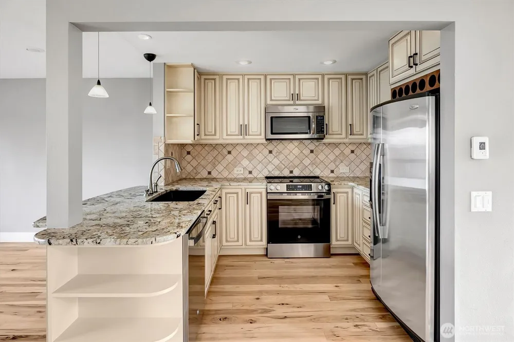 6527 106th Avenue NE #10 Kirkland, WA 98033