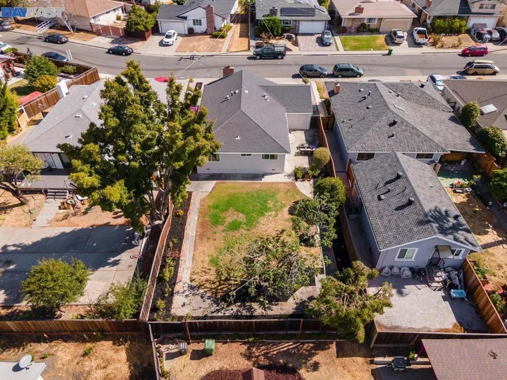 21905 Betlen Way Castro Valley, CA 94546