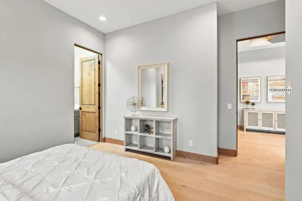 1015 Willow Glen Way San Jose, CA 95125