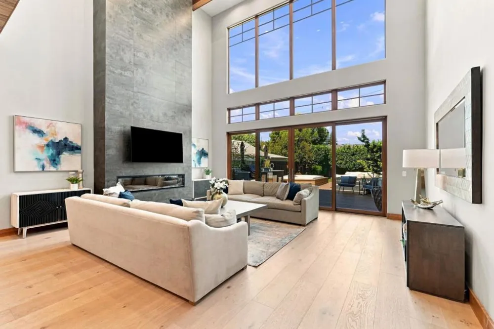1015 Willow Glen Way San Jose, CA 95125