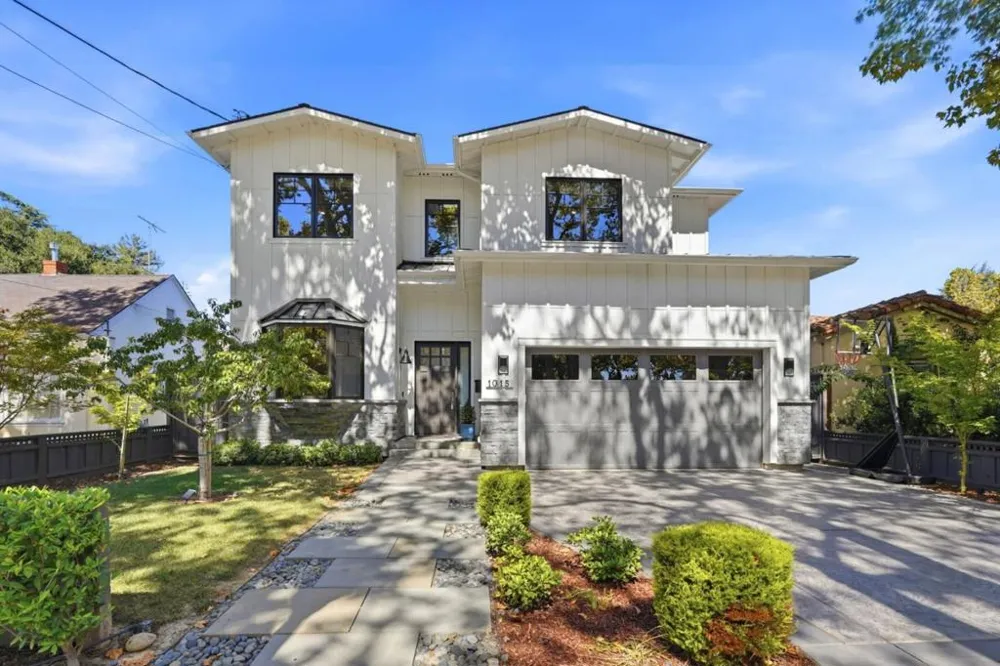 1015 Willow Glen Way San Jose, CA 95125
