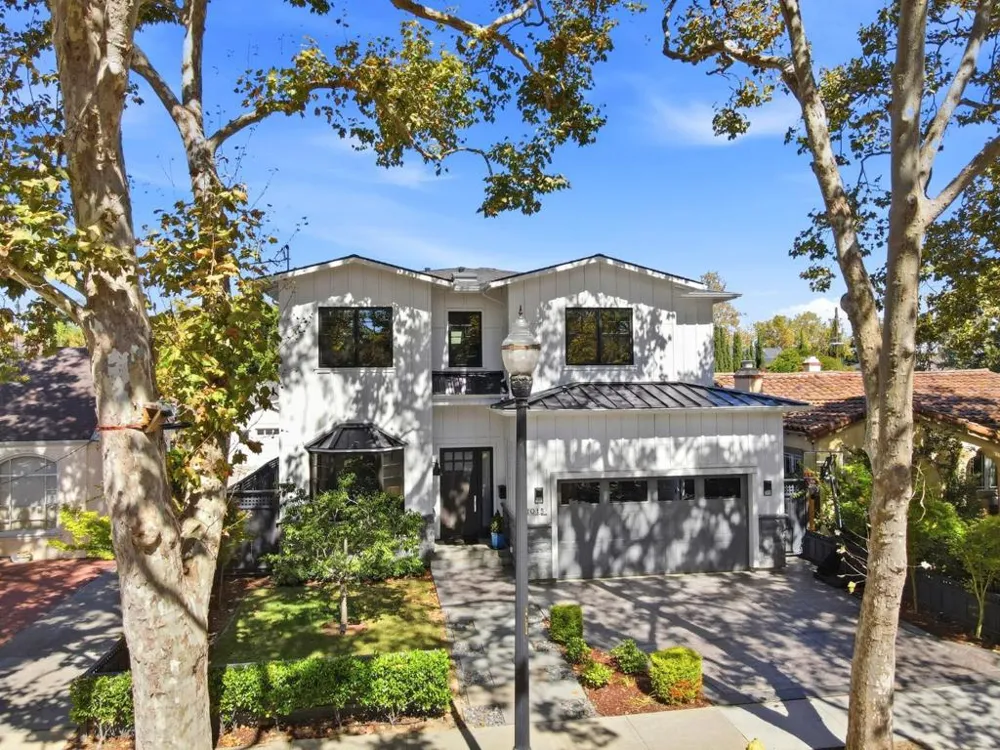 1015 Willow Glen Way San Jose, CA 95125