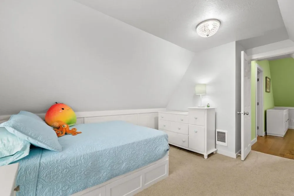922 Mission Street Santa Cruz, CA 95060