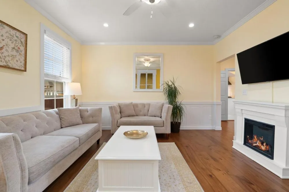 922 Mission Street Santa Cruz, CA 95060