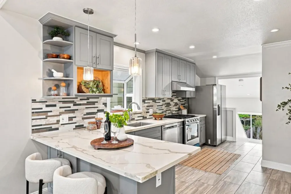 135 Farallones St San Francisco, CA 94112