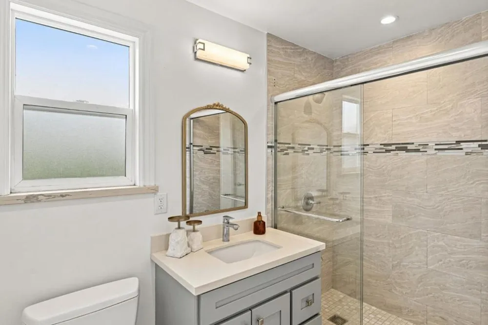 135 Farallones St San Francisco, CA 94112