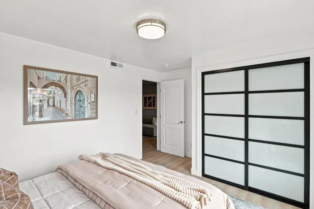 135 Farallones St San Francisco, CA 94112