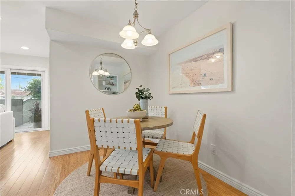 1112 Beryl St. #7 Redondo Beach, CA 90277