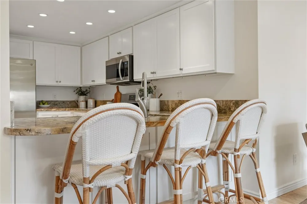 1112 Beryl St. #7 Redondo Beach, CA 90277