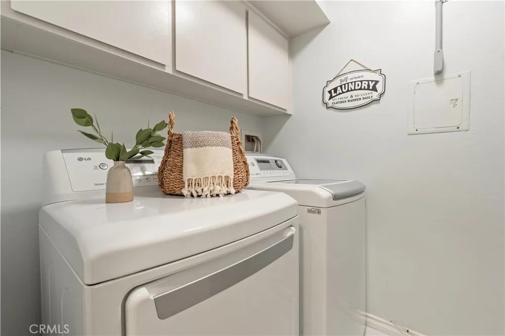 1112 Beryl St. #7 Redondo Beach, CA 90277