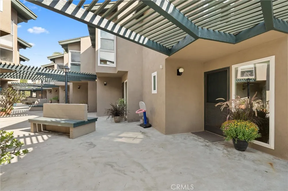 1112 Beryl St. #7 Redondo Beach, CA 90277