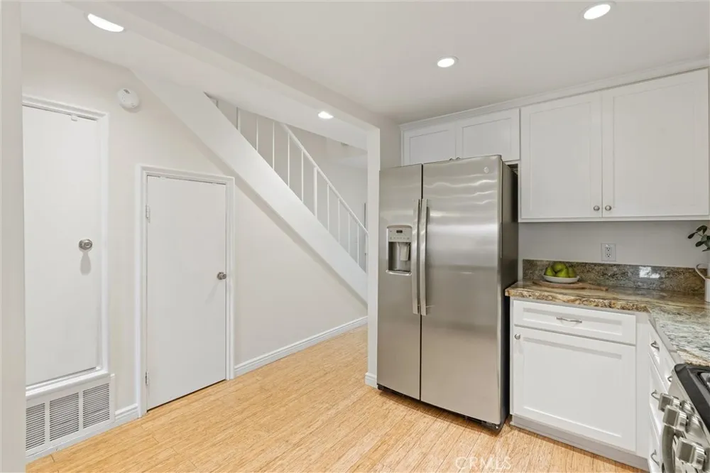 1112 Beryl St. #7 Redondo Beach, CA 90277