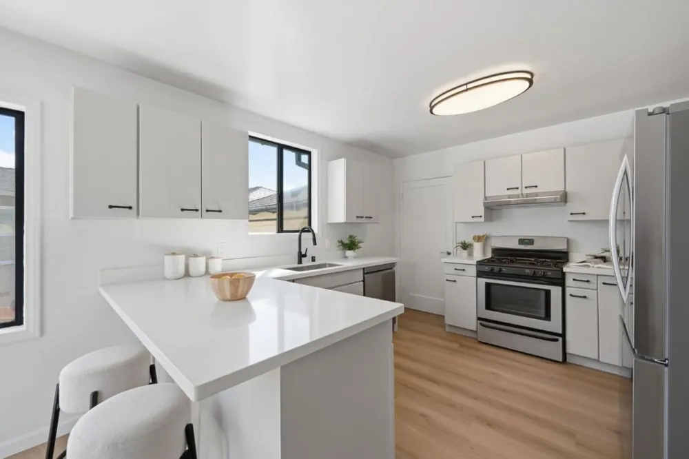 114 E Hillsdale Boulevard San Mateo, CA 94403