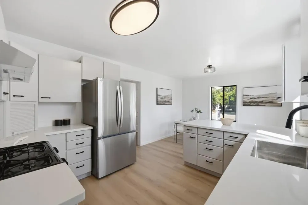 114 E Hillsdale Boulevard San Mateo, CA 94403
