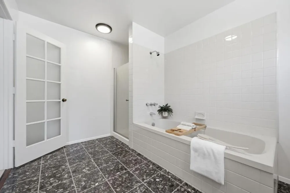 114 E Hillsdale Boulevard San Mateo, CA 94403
