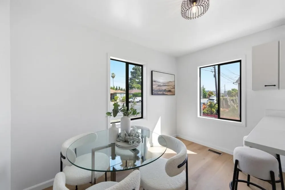 114 E Hillsdale Boulevard San Mateo, CA 94403
