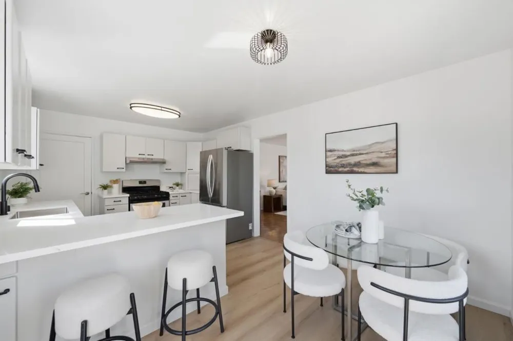 114 E Hillsdale Boulevard San Mateo, CA 94403