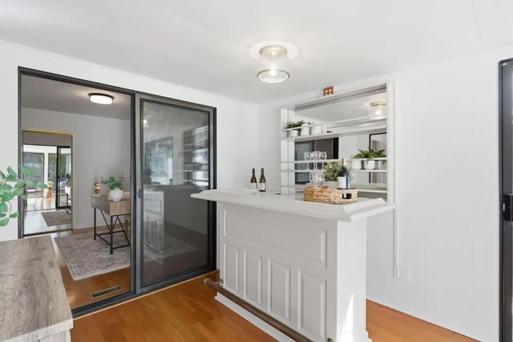 114 E Hillsdale Boulevard San Mateo, CA 94403