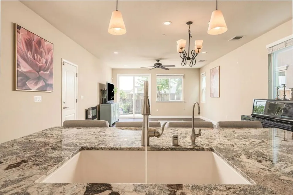 7716 Oregano Way Gilroy, CA 95020