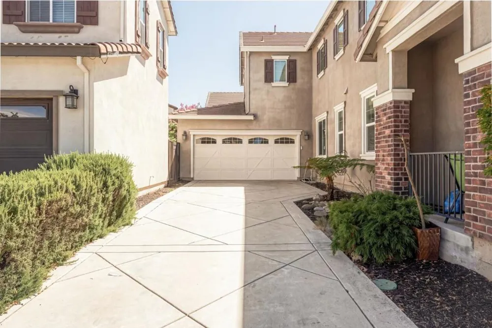 7716 Oregano Way Gilroy, CA 95020