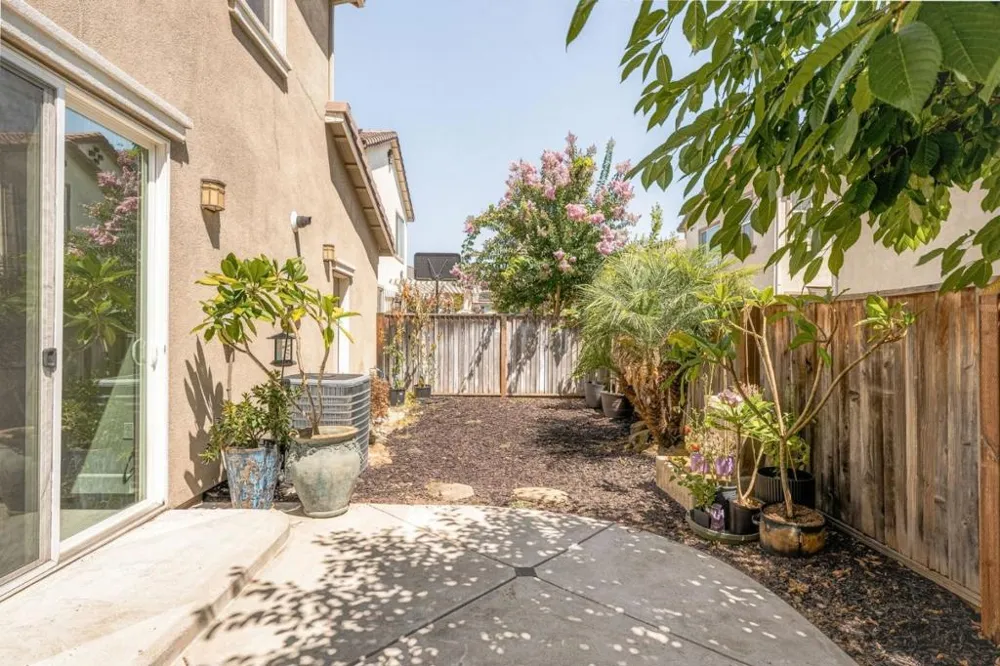 7716 Oregano Way Gilroy, CA 95020