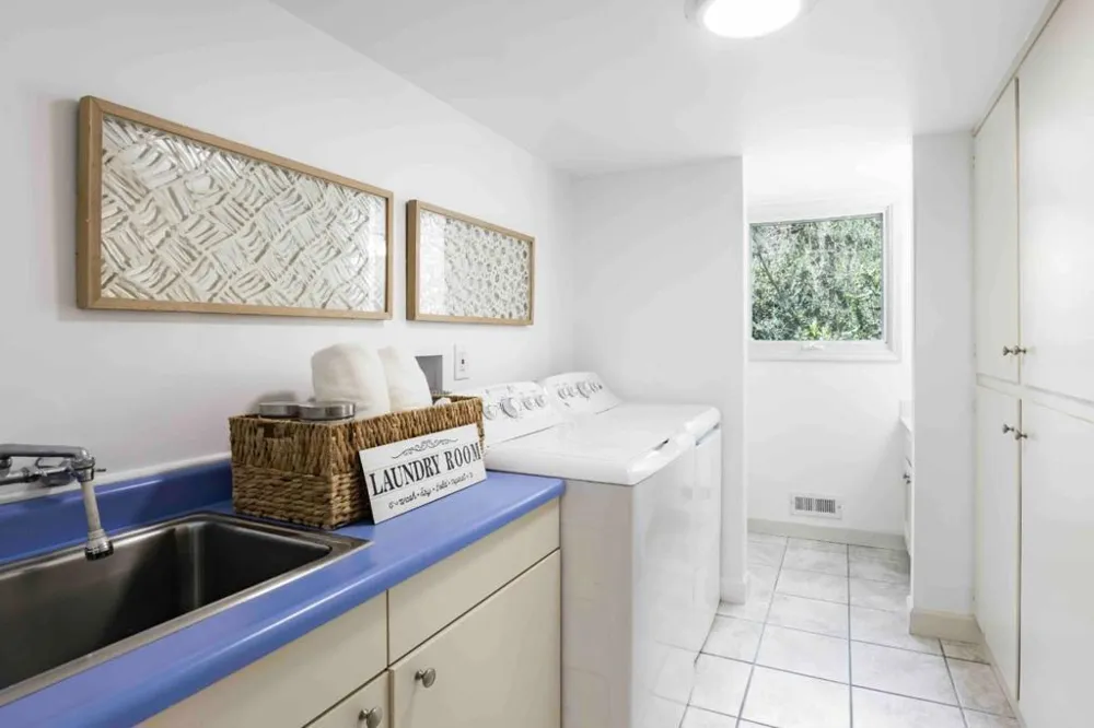 545 Pine Lane Los Altos, CA 94022
