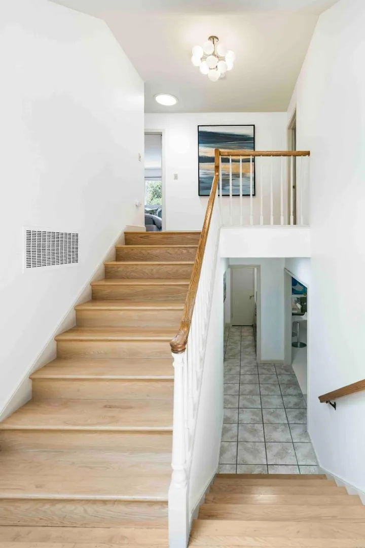 545 Pine Lane Los Altos, CA 94022