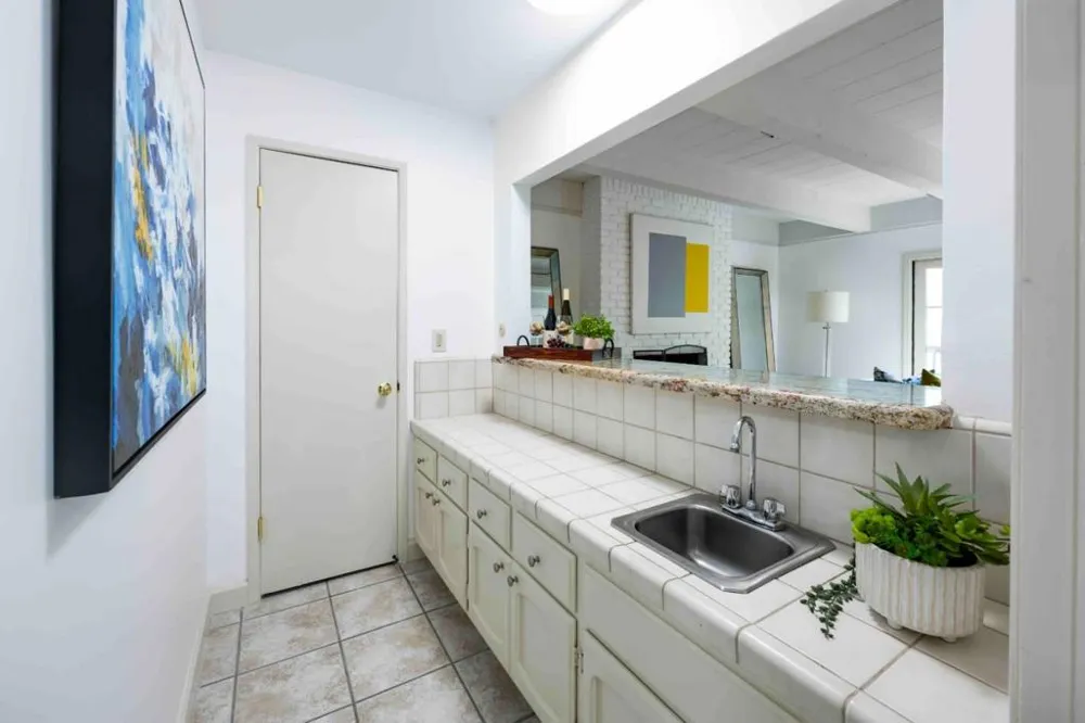 545 Pine Lane Los Altos, CA 94022