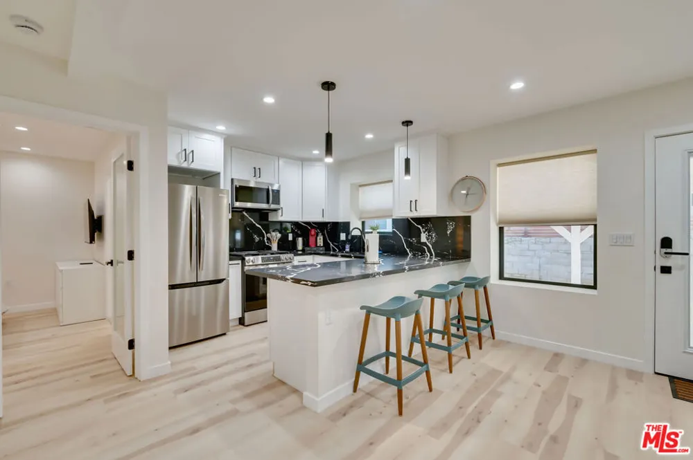 918 San Vicente Boulevard #C West Hollywood, CA 90069