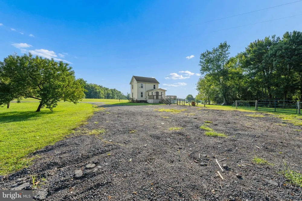 3800 FRINGER ROAD Taneytown, MD 21787
