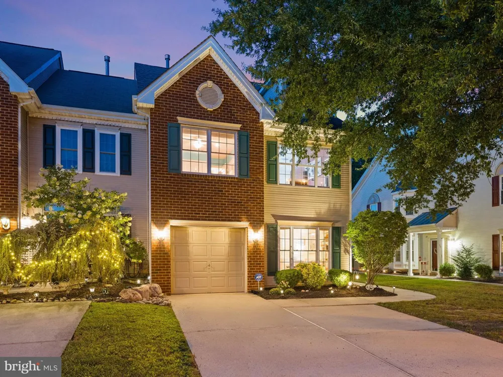 34 LA COSTA DRIVE Blackwood, NJ 08012