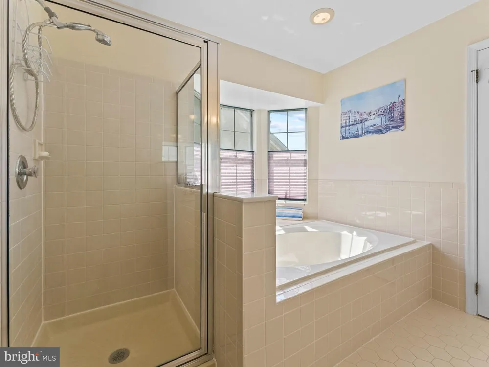 34 LA COSTA DRIVE Blackwood, NJ 08012