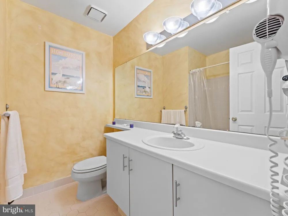 34 LA COSTA DRIVE Blackwood, NJ 08012