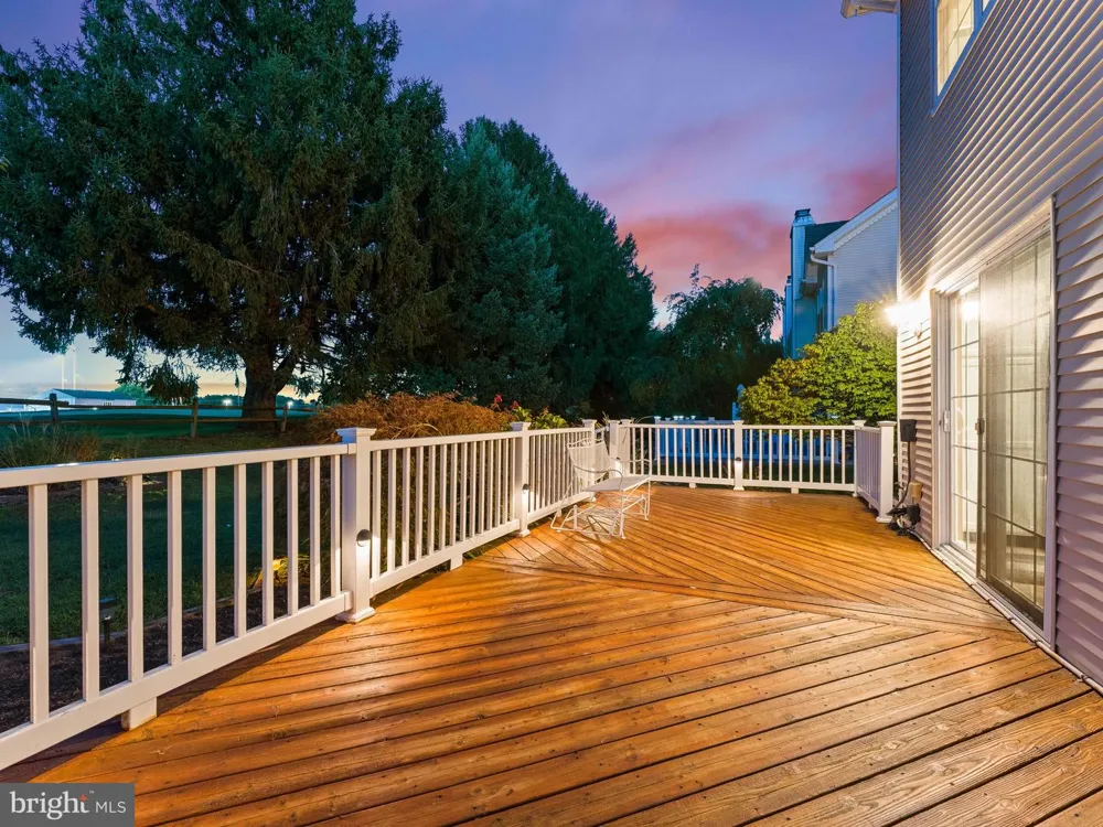 34 LA COSTA DRIVE Blackwood, NJ 08012