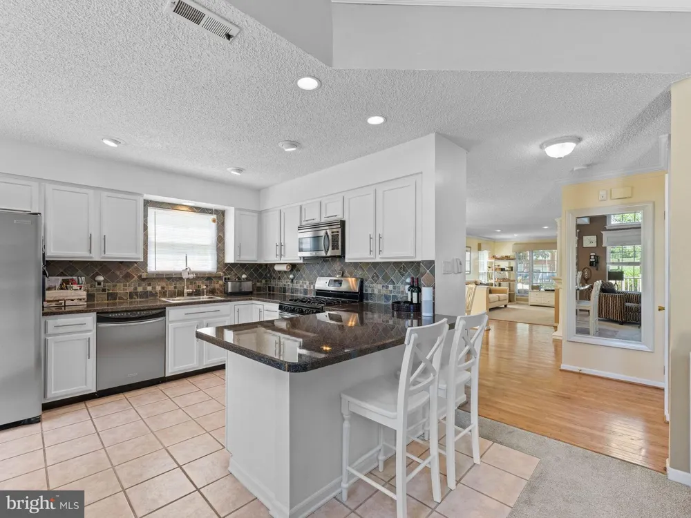 34 LA COSTA DRIVE Blackwood, NJ 08012