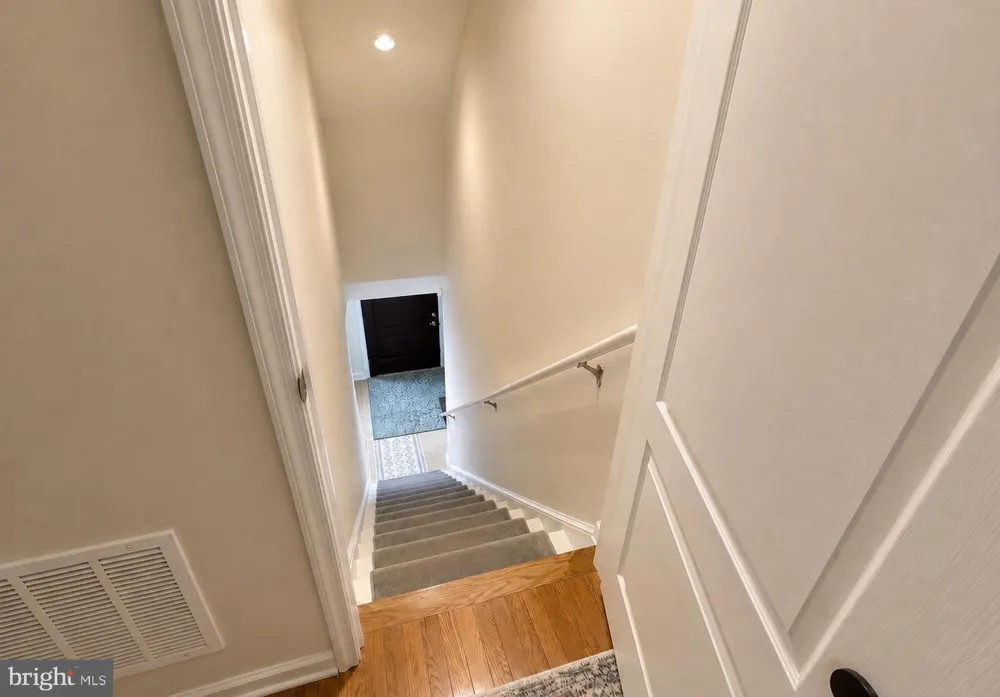 2860 BRUNSTON CASTLE LANE Waldorf, MD 20601